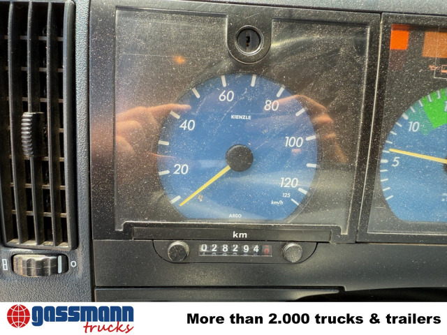 Mercedes-Benz Atego 917 4x4, LF 10, Einzelbereifung, AT-Motor - Fire engine: picture 5 Mercedes-Benz Atego 917 4x4, LF 10, Einzelbereifung, AT-Motor - Fire engine: picture 5