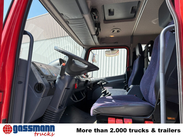 Mercedes-Benz Atego 917 4x4, LF 10, Einzelbereifung, AT-Motor - Fire engine: picture 3 Mercedes-Benz Atego 917 4x4, LF 10, Einzelbereifung, AT-Motor - Fire engine: picture 3