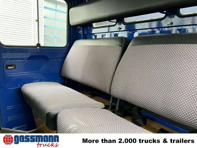 Mercedes-Benz L 407 D 4x2 Doka, Ex-THW - Dropside/ Flatbed truck: picture 4 Mercedes-Benz L 407 D 4x2 Doka, Ex-THW - Dropside/ Flatbed truck: picture 4