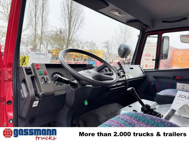 Fire engine Mercedes-Benz LK 814 F 4x2 Doka, Löschfahrzeug LF8/6: picture 14