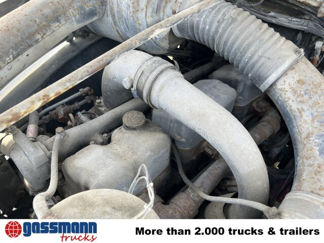 Saurer V5 4x2 - Dropside/ Flatbed truck: picture 4 Saurer V5 4x2 - Dropside/ Flatbed truck: picture 4