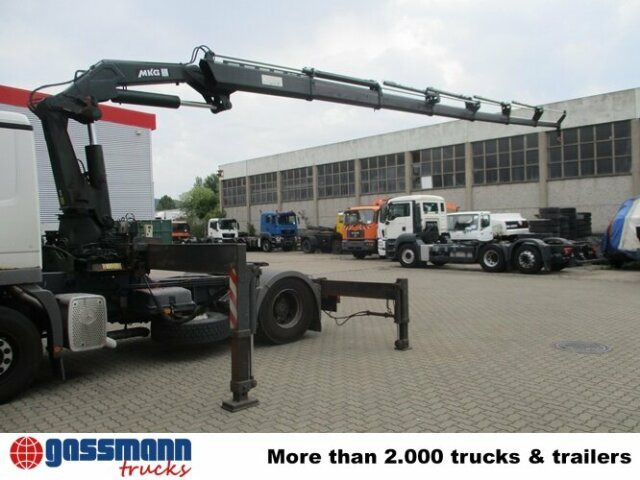 Mercedes-Benz Actros 1836 LS 4x2 mit Kran MKG HLK 330HP - Tractor unit: picture 5 Mercedes-Benz Actros 1836 LS 4x2 mit Kran MKG HLK 330HP - Tractor unit: picture 5