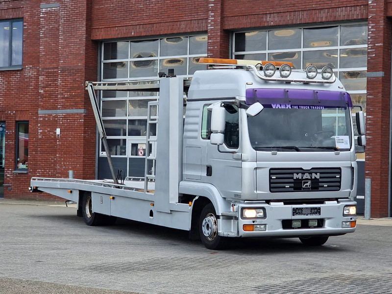 MAN TGL 12.240 4x2 Cartransporter - 12T - AS Tronic - Hydraulic deck - Sleeper cab - Car transporter truck: picture 2 MAN TGL 12.240 4x2 Cartransporter - 12T - AS Tronic - Hydraulic deck - Sleeper cab - Car transporter truck: picture 2