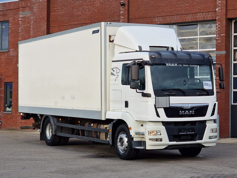 MAN TGM 18.340 4x2 - Sleepercab - Box with sidedoors - Loadlift - Full air - Euro 6 - Automatic - Box truck: picture 1 MAN TGM 18.340 4x2 - Sleepercab - Box with sidedoors - Loadlift - Full air - Euro 6 - Automatic - Box truck: picture 1