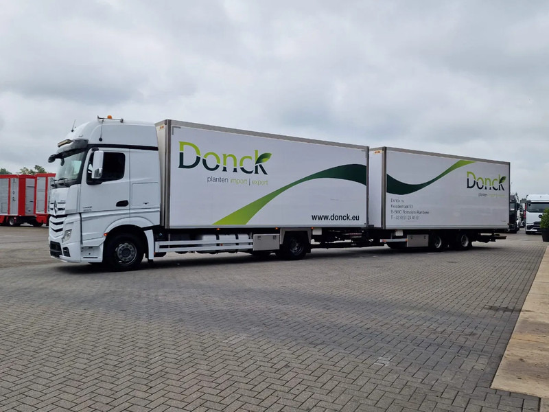 Mercedes-Benz Actros 1942 4x2 - Box with Loadlift - Full air + Pacton Trailer Loadlift - Heating system - Box truck: picture 3 Mercedes-Benz Actros 1942 4x2 - Box with Loadlift - Full air + Pacton Trailer Loadlift - Heating system - Box truck: picture 3