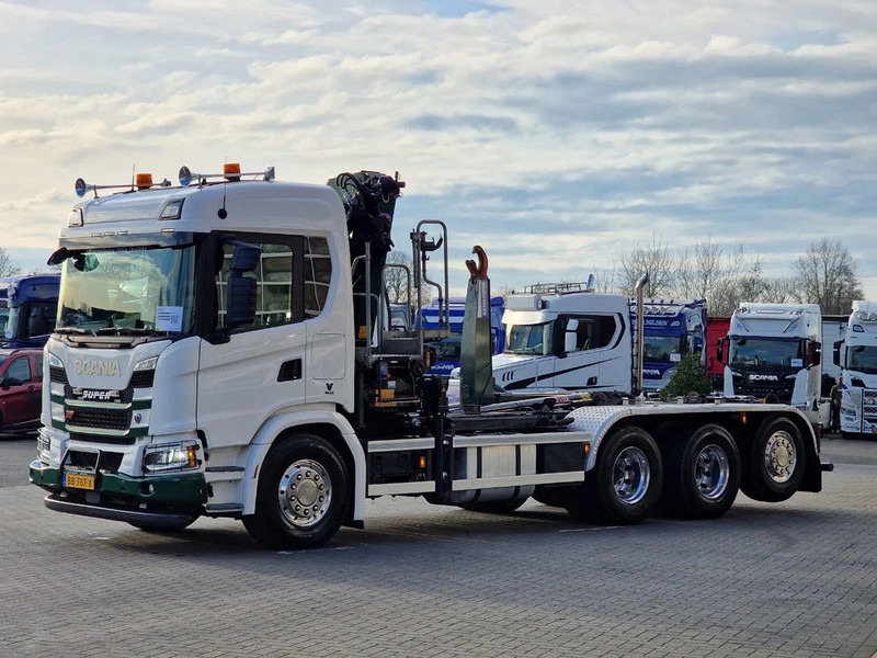 Scania G500 XT 8x4*4 - HMF 2820K Crane - AJK 20T Hooklift - Retarder - Full air - Like new - Crane truck: picture 5 Scania G500 XT 8x4*4 - HMF 2820K Crane - AJK 20T Hooklift - Retarder - Full air - Like new - Crane truck: picture 5