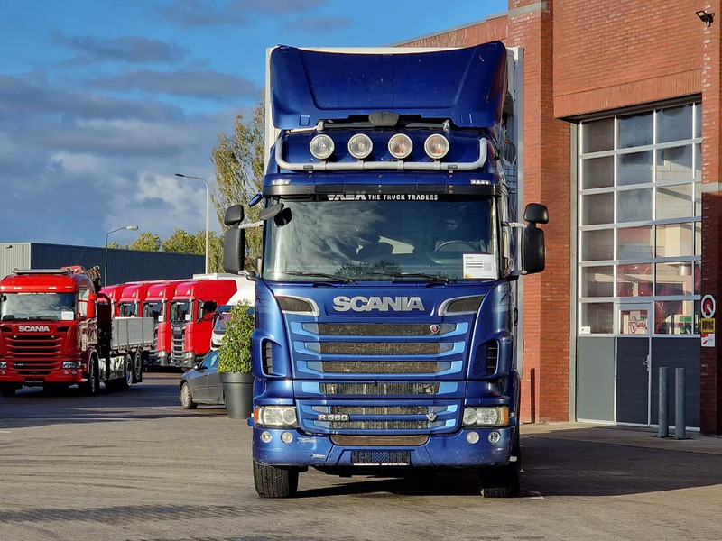 Scania R560 V8 Topline 6x2*4 - Frigo - Loadlift - Full air - Euro 5 - Isothermal truck: picture 2 Scania R560 V8 Topline 6x2*4 - Frigo - Loadlift - Full air - Euro 5 - Isothermal truck: picture 2