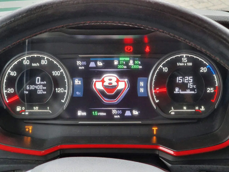 Scania R580 V8 NGS Highline 6x2 - Loadlift - Retarder - Full air - 475 wb - Cab chassis truck: picture 5 Scania R580 V8 NGS Highline 6x2 - Loadlift - Retarder - Full air - 475 wb - Cab chassis truck: picture 5