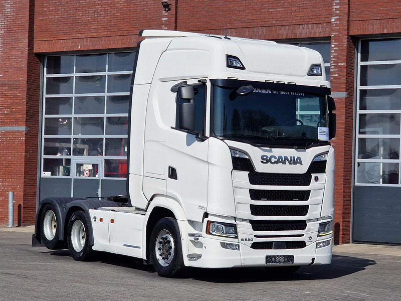Scania S580 V8 NGS Highline 6x2 - Retarder - Full air - 3.15 WB - Navi - Led - Tractor unit: picture 1 Scania S580 V8 NGS Highline 6x2 - Retarder - Full air - 3.15 WB - Navi - Led - Tractor unit: picture 1