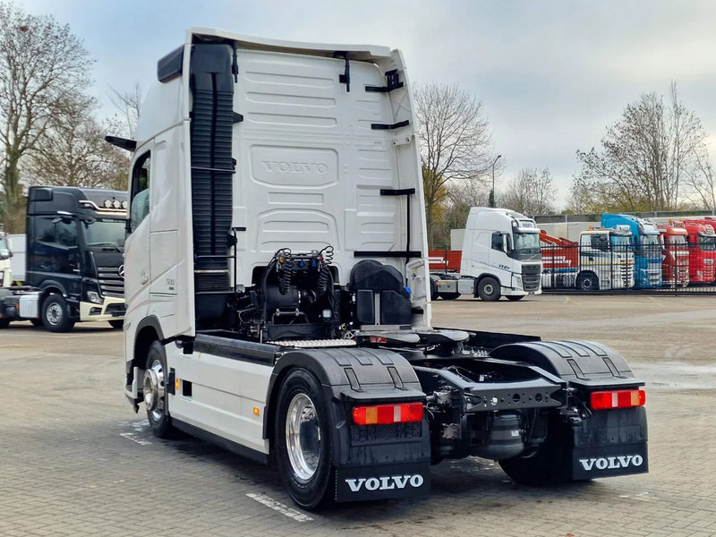 Volvo FH 13.500 Aero Globetrotter XL 4x2 - I Save - I parkcool - 2x tank - Mirror cams - Tractor unit: picture 5 Volvo FH 13.500 Aero Globetrotter XL 4x2 - I Save - I parkcool - 2x tank - Mirror cams - Tractor unit: picture 5