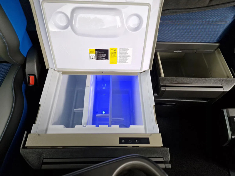 Tractor unit Volvo FH 500 XL Aero 4x2 - Full Air - Retarder - I parkcool - 2x tank - NEW: picture 16