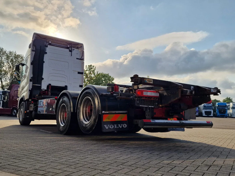 Volvo FH 13.540 Globetrotter 6x2 - BDF - 4.90 WB - Full air - VEB + - Container transporter/ Swap body truck: picture 5 Volvo FH 13.540 Globetrotter 6x2 - BDF - 4.90 WB - Full air - VEB + - Container transporter/ Swap body truck: picture 5