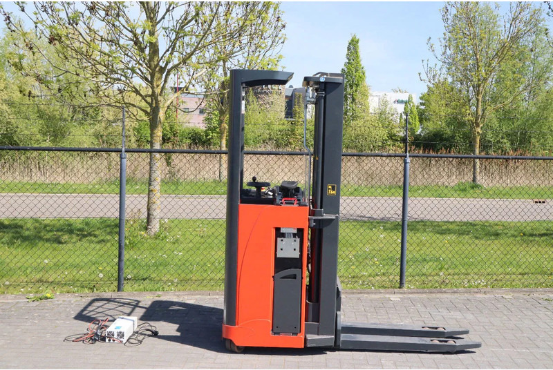 Actil L 1350 | TRIPLEX | SIDESHIFT - Reach truck: picture 4 Actil L 1350 | TRIPLEX | SIDESHIFT - Reach truck: picture 4