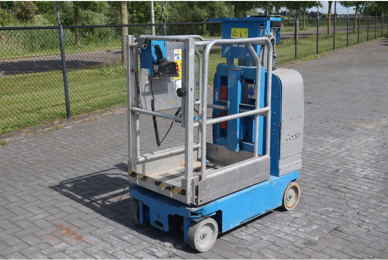 Genie GR-12 | 5.45 METER | 227 KG | MULTIPLE UNITS - Telescopic boom: picture 2 Genie GR-12 | 5.45 METER | 227 KG | MULTIPLE UNITS - Telescopic boom: picture 2