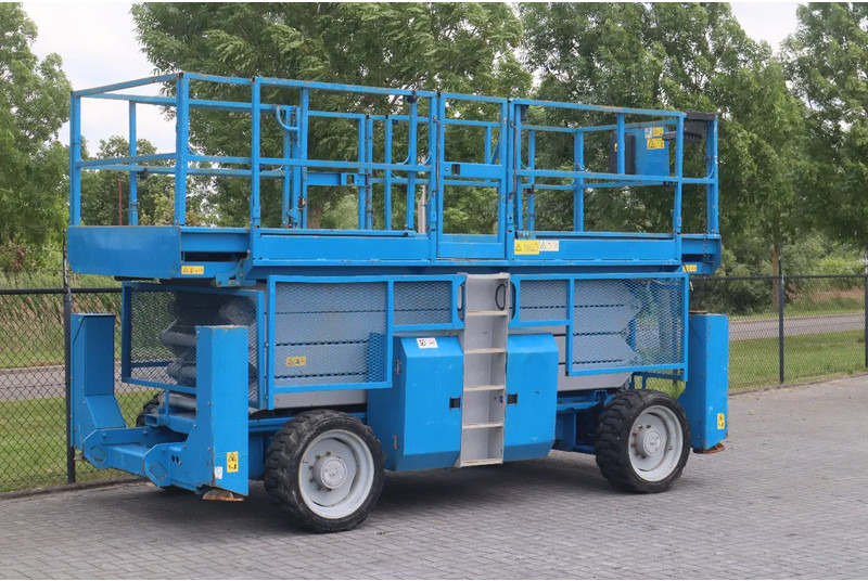 Genie GS-4390 RT | 15 METER | 680 KG - Scissor lift: picture 2 Genie GS-4390 RT | 15 METER | 680 KG - Scissor lift: picture 2