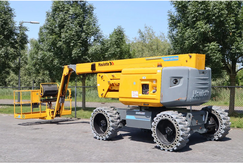 Haulotte HA20 LE PRO | 20 METER | NEW BATTERIES - Articulated boom lift: picture 3 Haulotte HA20 LE PRO | 20 METER | NEW BATTERIES - Articulated boom lift: picture 3