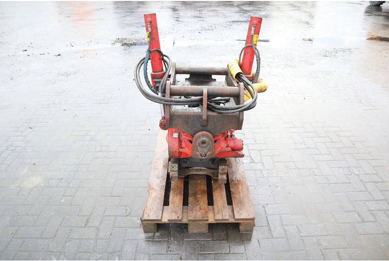 INDEXATOR ROTOTILT RT80 | TILTROTATOR | S70 - Tiltrotator for Construction machinery: picture 5 INDEXATOR ROTOTILT RT80 | TILTROTATOR | S70 - Tiltrotator for Construction machinery: picture 5