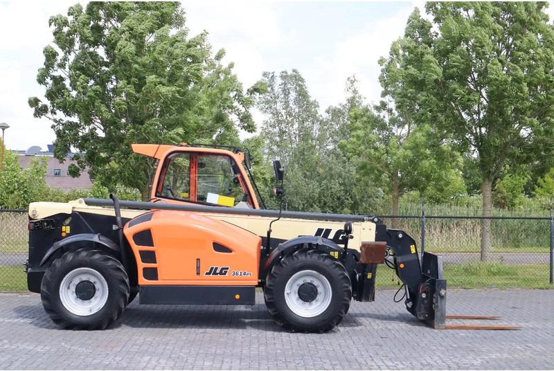 JLG 3614 RS | HYDR. FORKS | BUCKET | LOW HOURS - Telescopic handler: picture 4 JLG 3614 RS | HYDR. FORKS | BUCKET | LOW HOURS - Telescopic handler: picture 4