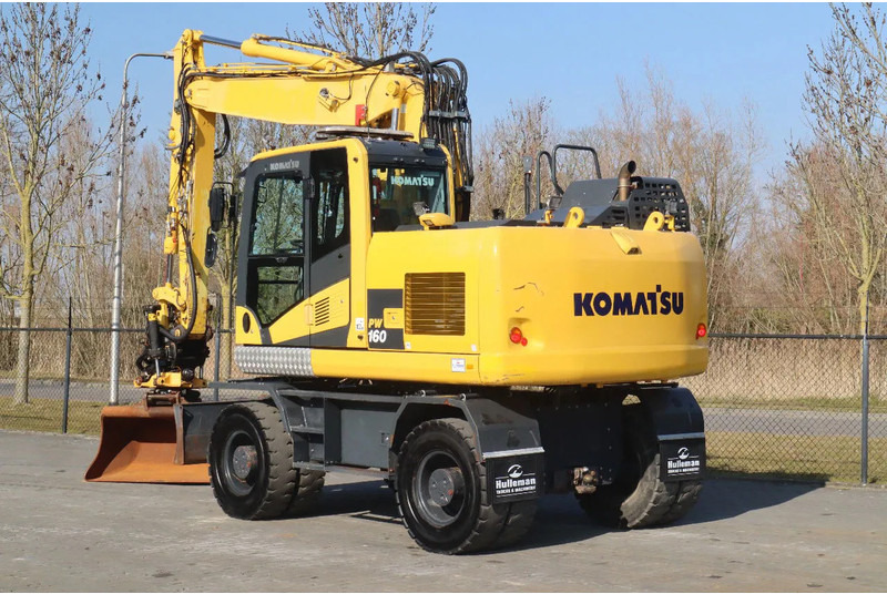 Komatsu PW160-11 | ENGCON TILTROTATOR | BUCKET | TRAILER HYDR. - Wheel excavator: picture 3 Komatsu PW160-11 | ENGCON TILTROTATOR | BUCKET | TRAILER HYDR. - Wheel excavator: picture 3