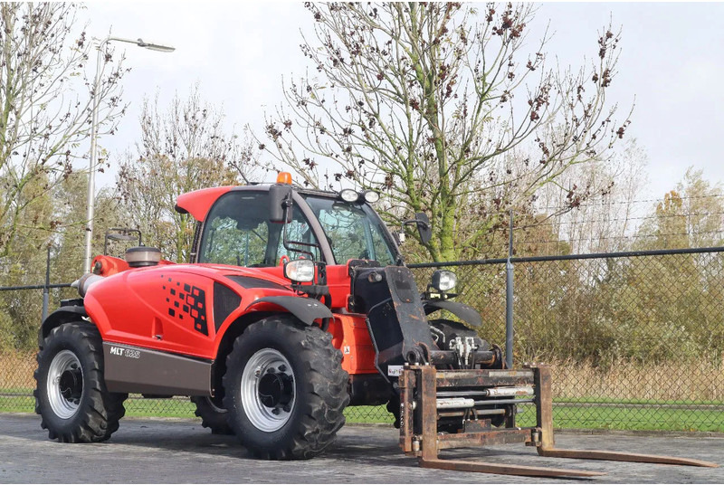 Manitou MLT 625-75 | HYDR. FORKS | AIRCO - Telescopic handler: picture 5 Manitou MLT 625-75 | HYDR. FORKS | AIRCO - Telescopic handler: picture 5