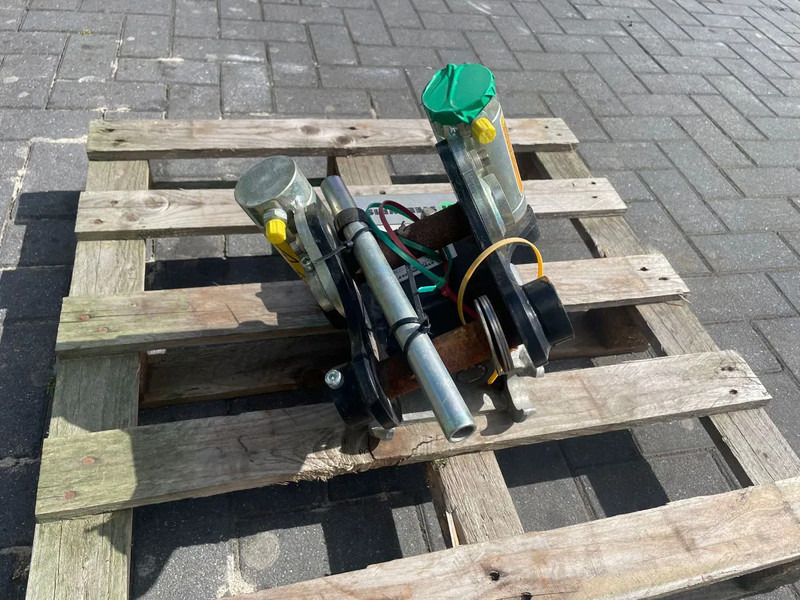 STEELWRIST TMX S30 -180HA | TILT QUICKCOUPLER | TILTING COUPLER | NEW - Tiltrotator for Construction machinery: picture 4 STEELWRIST TMX S30 -180HA | TILT QUICKCOUPLER | TILTING COUPLER | NEW - Tiltrotator for Construction machinery: picture 4