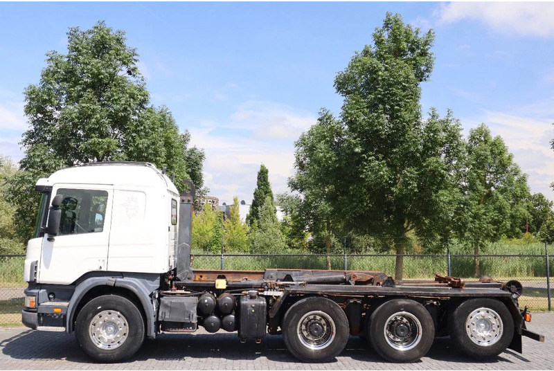 Leasing of Scania P124-420 | 8X4 | HOOKLIFT | MANUAL | BIG AXLES | EURO 3 Scania P124-420 | 8X4 | HOOKLIFT | MANUAL | BIG AXLES | EURO 3: picture 8 Leasing of Scania P124-420 | 8X4 | HOOKLIFT | MANUAL | BIG AXLES | EURO 3 Scania P124-420 | 8X4 | HOOKLIFT | MANUAL | BIG AXLES | EURO 3: picture 8