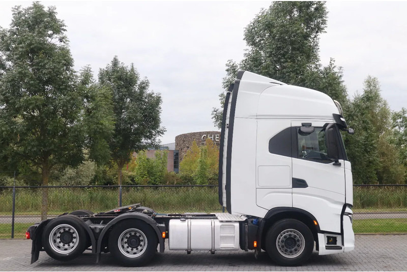 Iveco S-WAY 570 6X2 | RETARDER | EURO 6 - Tractor unit: picture 4 Iveco S-WAY 570 6X2 | RETARDER | EURO 6 - Tractor unit: picture 4