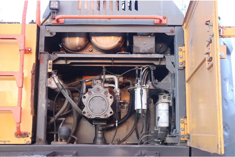 Crawler excavator Volvo EC 750 EL | BUCKET | HYDRAULIC QUICK COUPLER: picture 14
