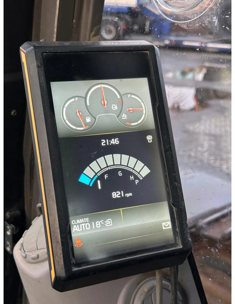 Crawler excavator Volvo EC 750 EL | BUCKET | HYDRAULIC QUICK COUPLER: picture 19