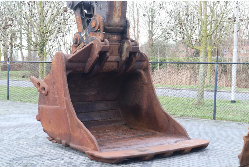 Crawler excavator Volvo EC 750 EL | BUCKET | HYDRAULIC QUICK COUPLER: picture 8