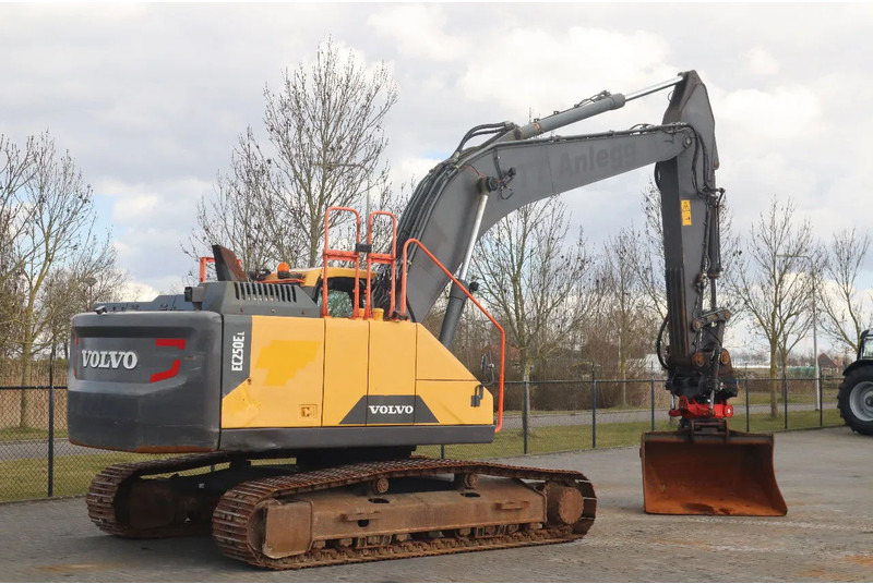 Crawler excavator Volvo EC250EL | EC 250 EL | ROTOTILT | BUCKET: picture 6