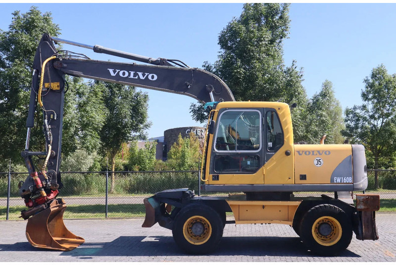 Volvo EW160B | EW 160 B | TILT ROTATOR | BUCKET | OUTRIGGERS | BLADE - Wheel excavator: picture 1 Volvo EW160B | EW 160 B | TILT ROTATOR | BUCKET | OUTRIGGERS | BLADE - Wheel excavator: picture 1