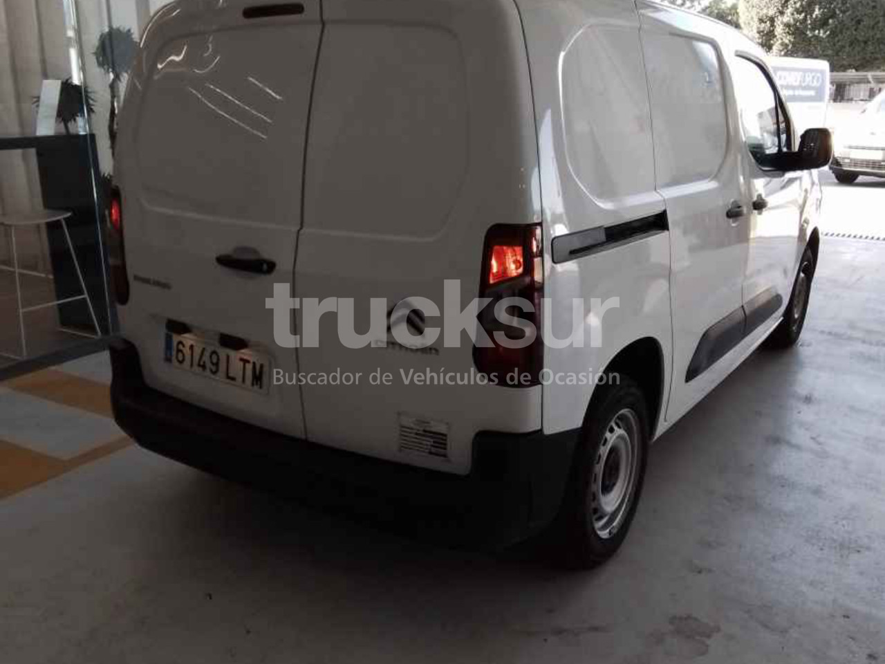 CITROEN BERLINGO IR - Closed box van: picture 3 CITROEN BERLINGO IR - Closed box van: picture 3