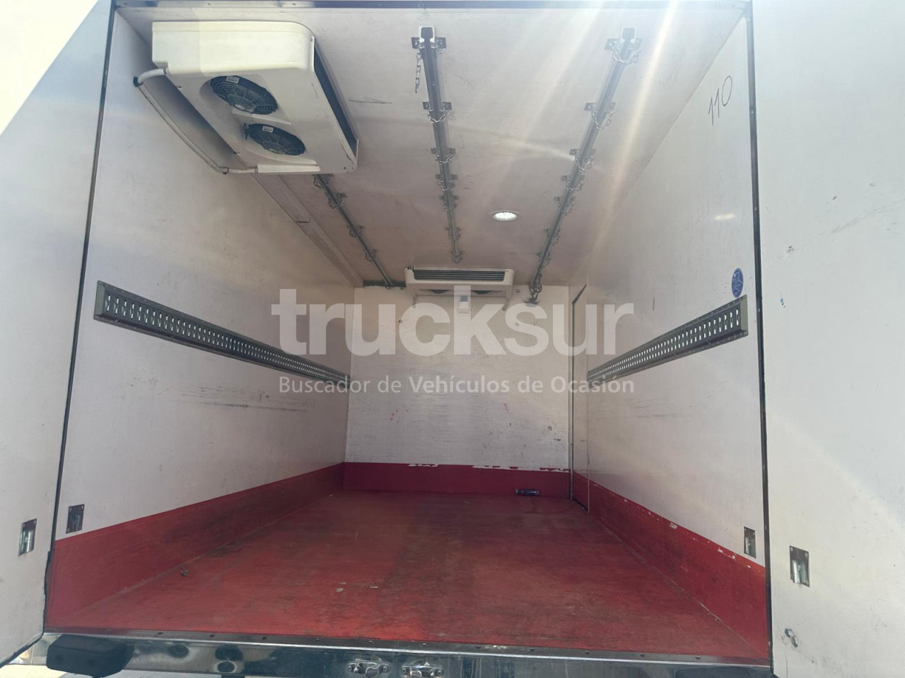 IVECO 72C18 - Refrigerated truck: picture 5 IVECO 72C18 - Refrigerated truck: picture 5