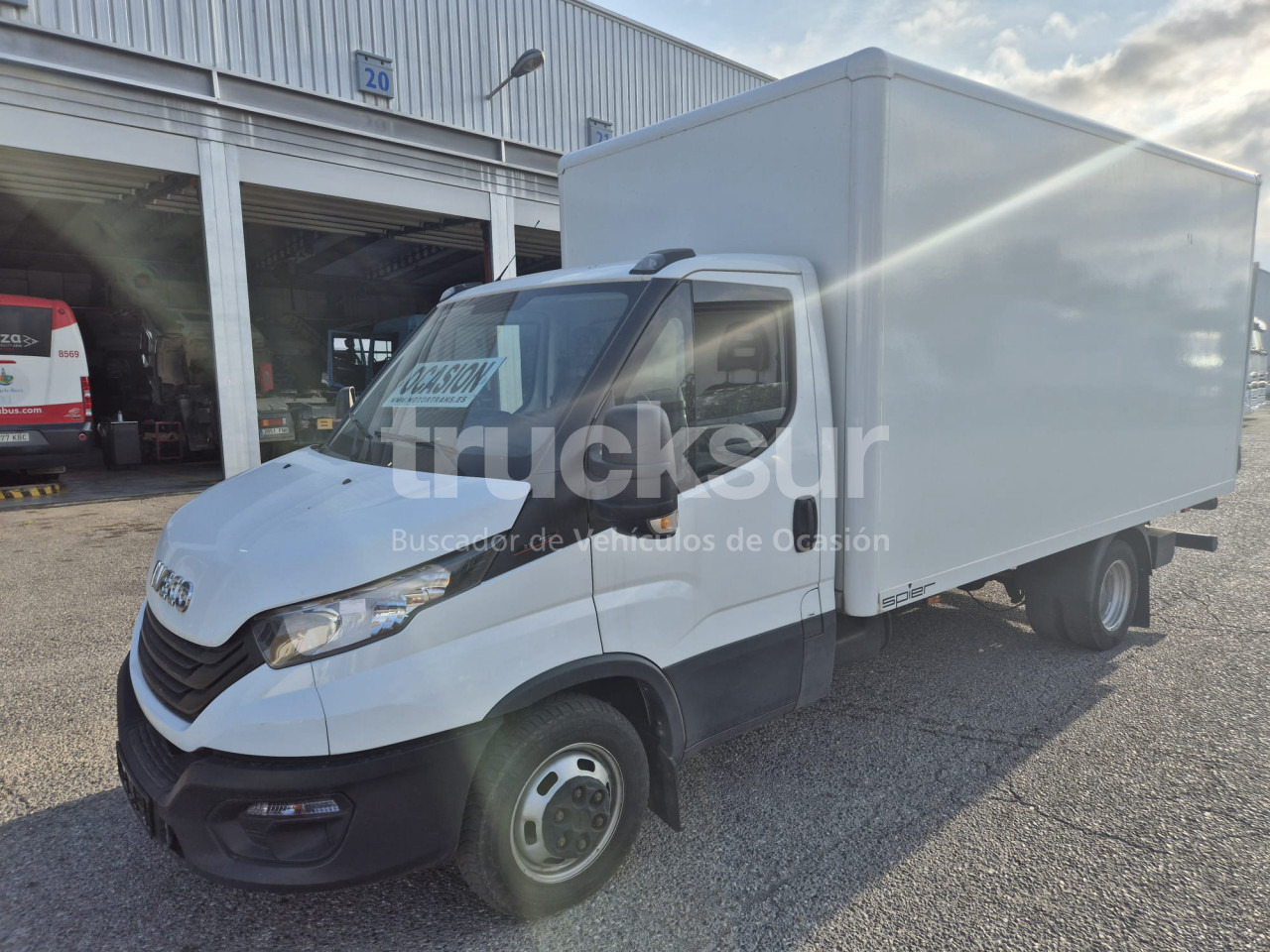IVECO DAILY 35C16H - Closed box van: picture 1 IVECO DAILY 35C16H - Closed box van: picture 1