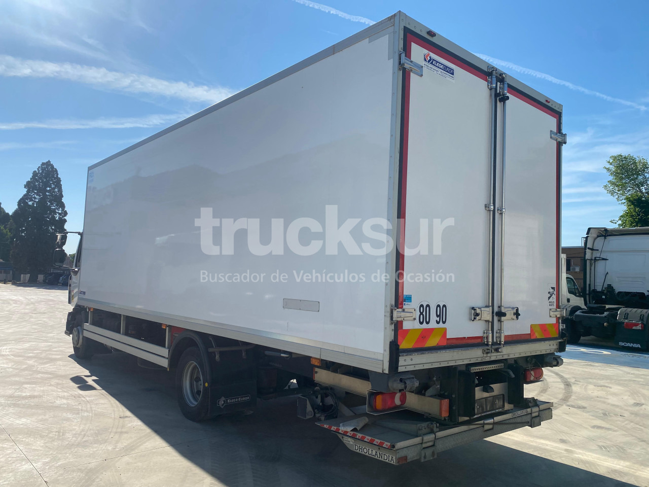 RENAULT D240.13 - Refrigerated truck: picture 4 RENAULT D240.13 - Refrigerated truck: picture 4