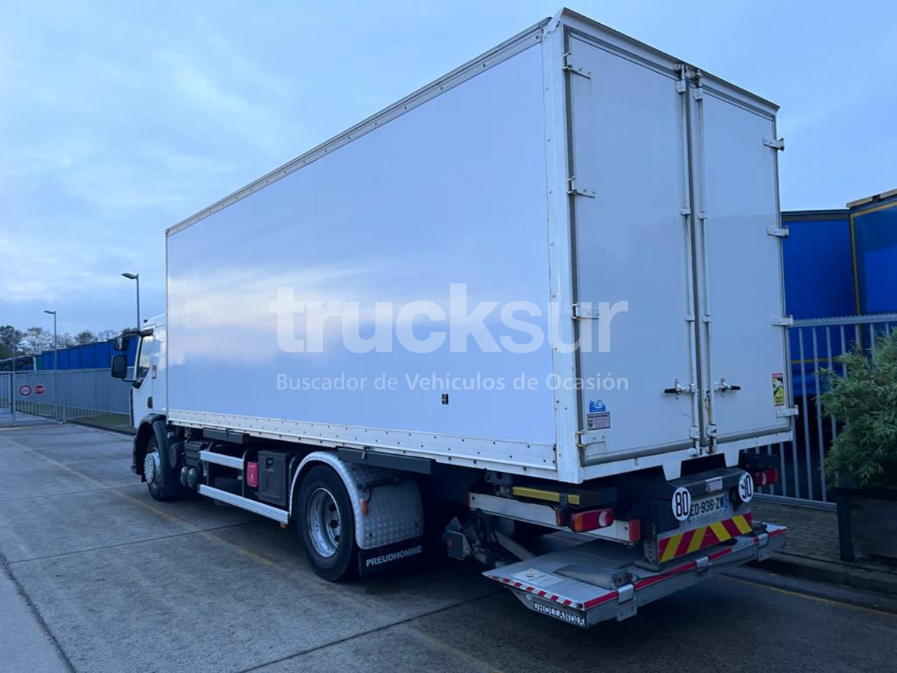 RENAULT D280.18 - Box truck: picture 5 RENAULT D280.18 - Box truck: picture 5
