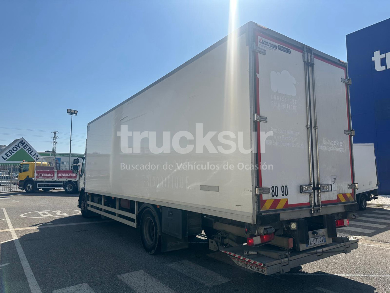 RENAULT D320.18 - Refrigerated truck: picture 4 RENAULT D320.18 - Refrigerated truck: picture 4