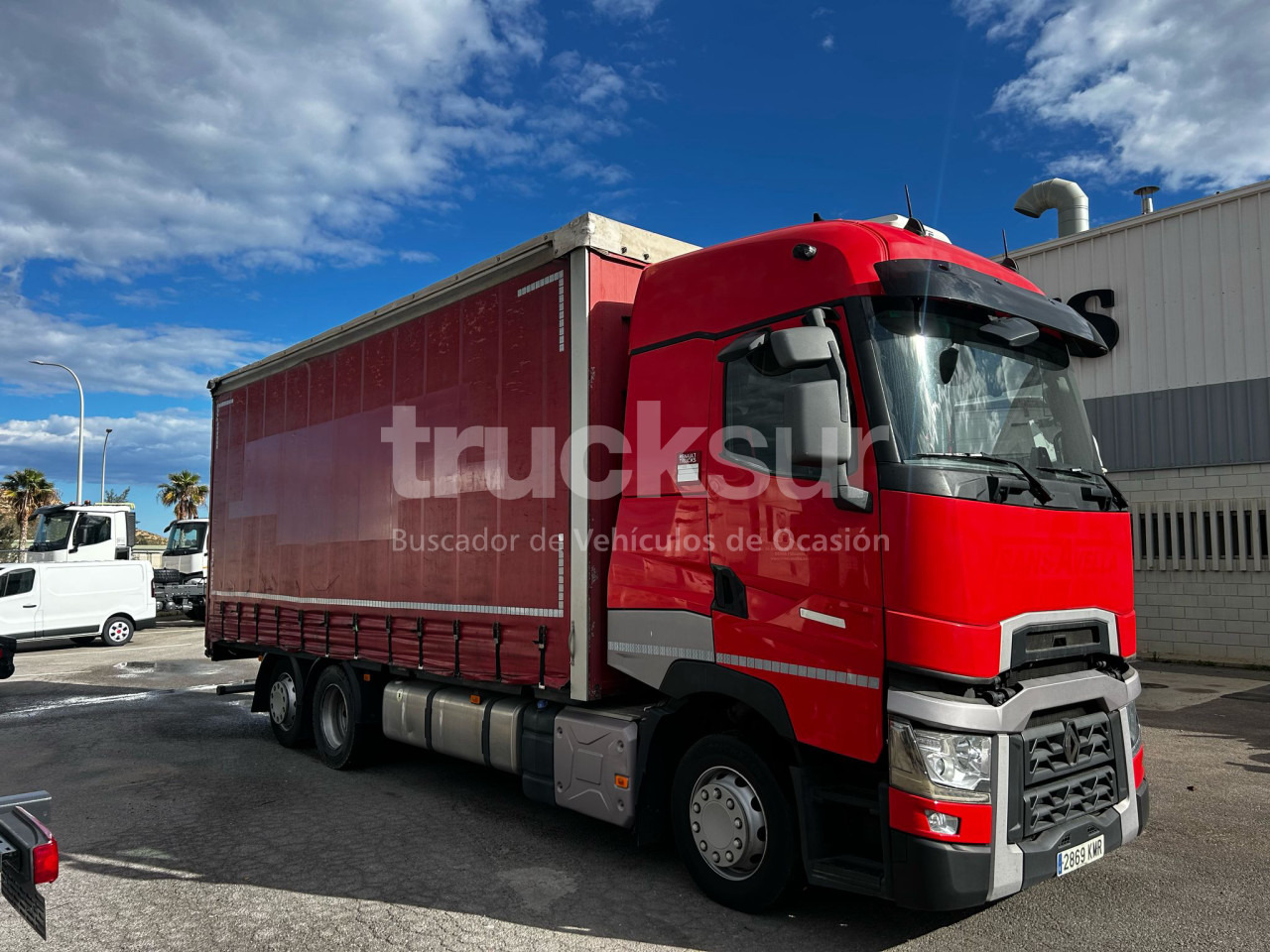 RENAULT T480 HIGH SLEEPER CAB 6X2*4 ejes 6x2*4 - Curtain side truck: picture 2 RENAULT T480 HIGH SLEEPER CAB 6X2*4 ejes 6x2*4 - Curtain side truck: picture 2