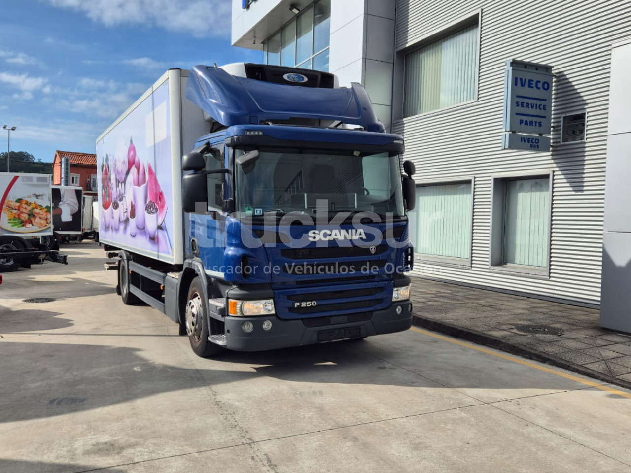SCANIA P250 - Refrigerated truck: picture 2 SCANIA P250 - Refrigerated truck: picture 2