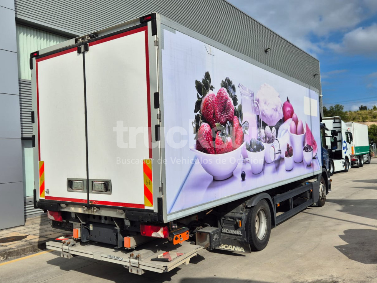 SCANIA P250 - Refrigerated truck: picture 4 SCANIA P250 - Refrigerated truck: picture 4