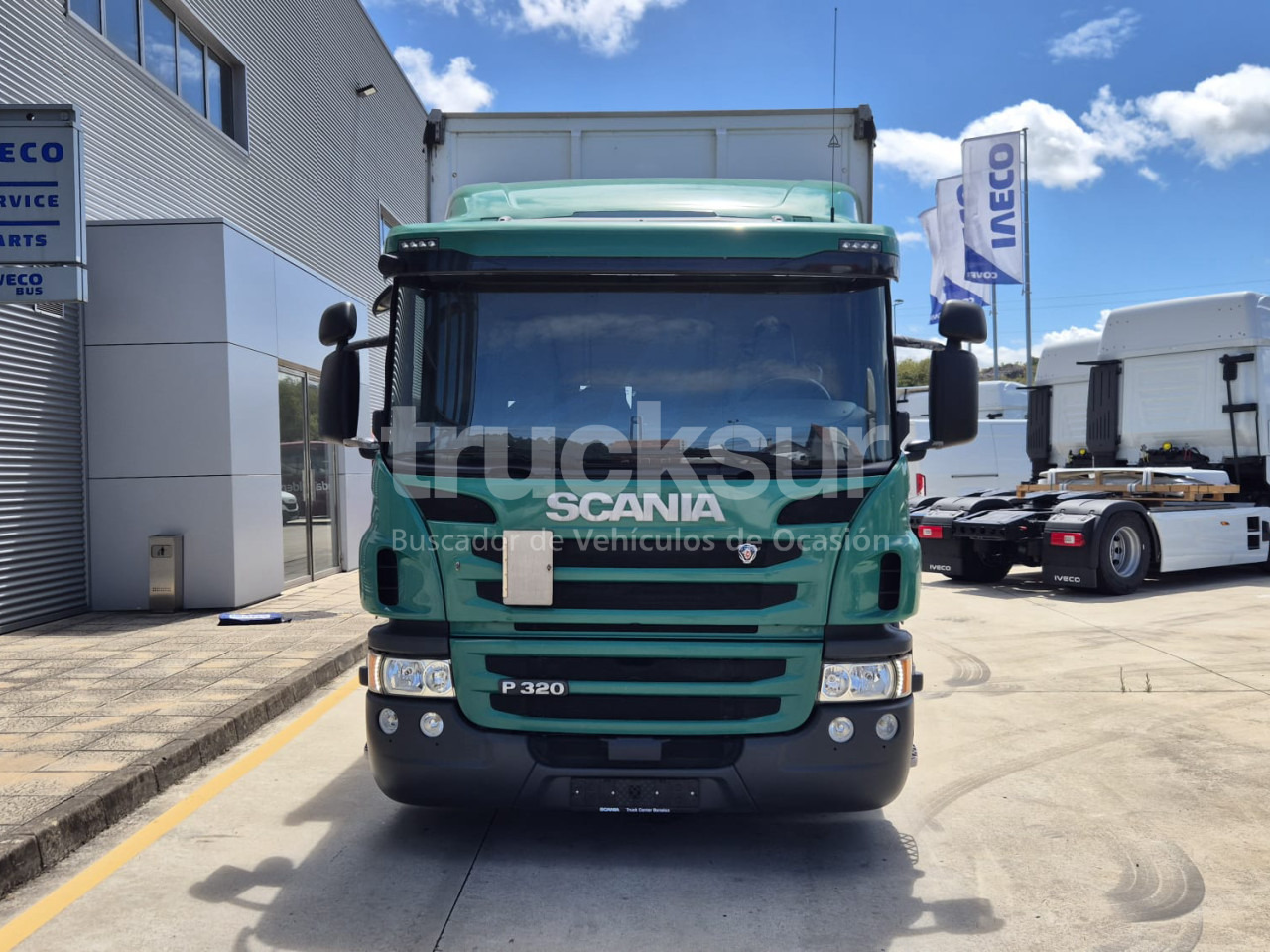 SCANIA P320 - Curtain side truck: picture 5 SCANIA P320 - Curtain side truck: picture 5