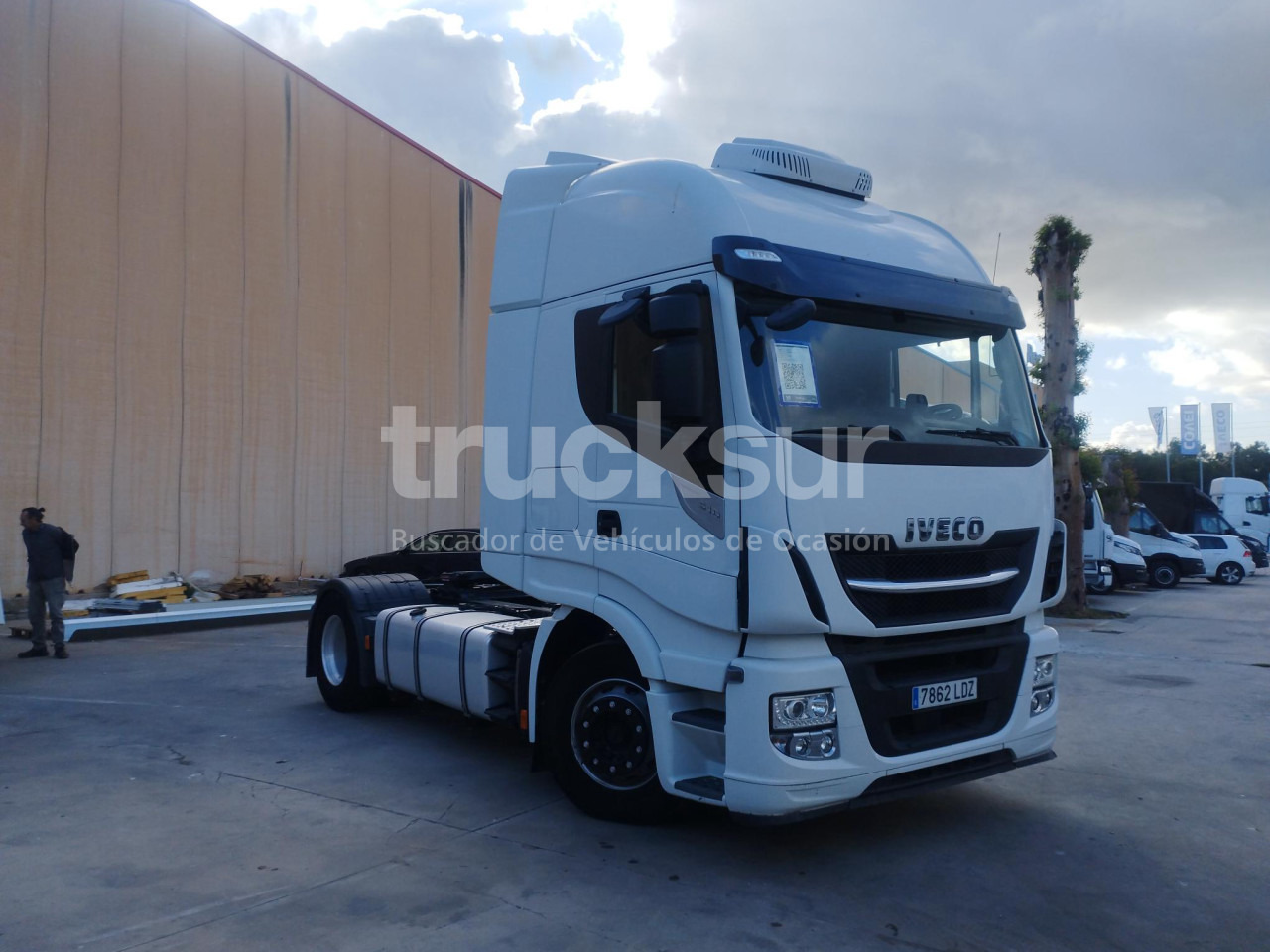 IVECO STRALIS AS440S51T/P HI-WAY - Tractor unit: picture 2 IVECO STRALIS AS440S51T/P HI-WAY - Tractor unit: picture 2
