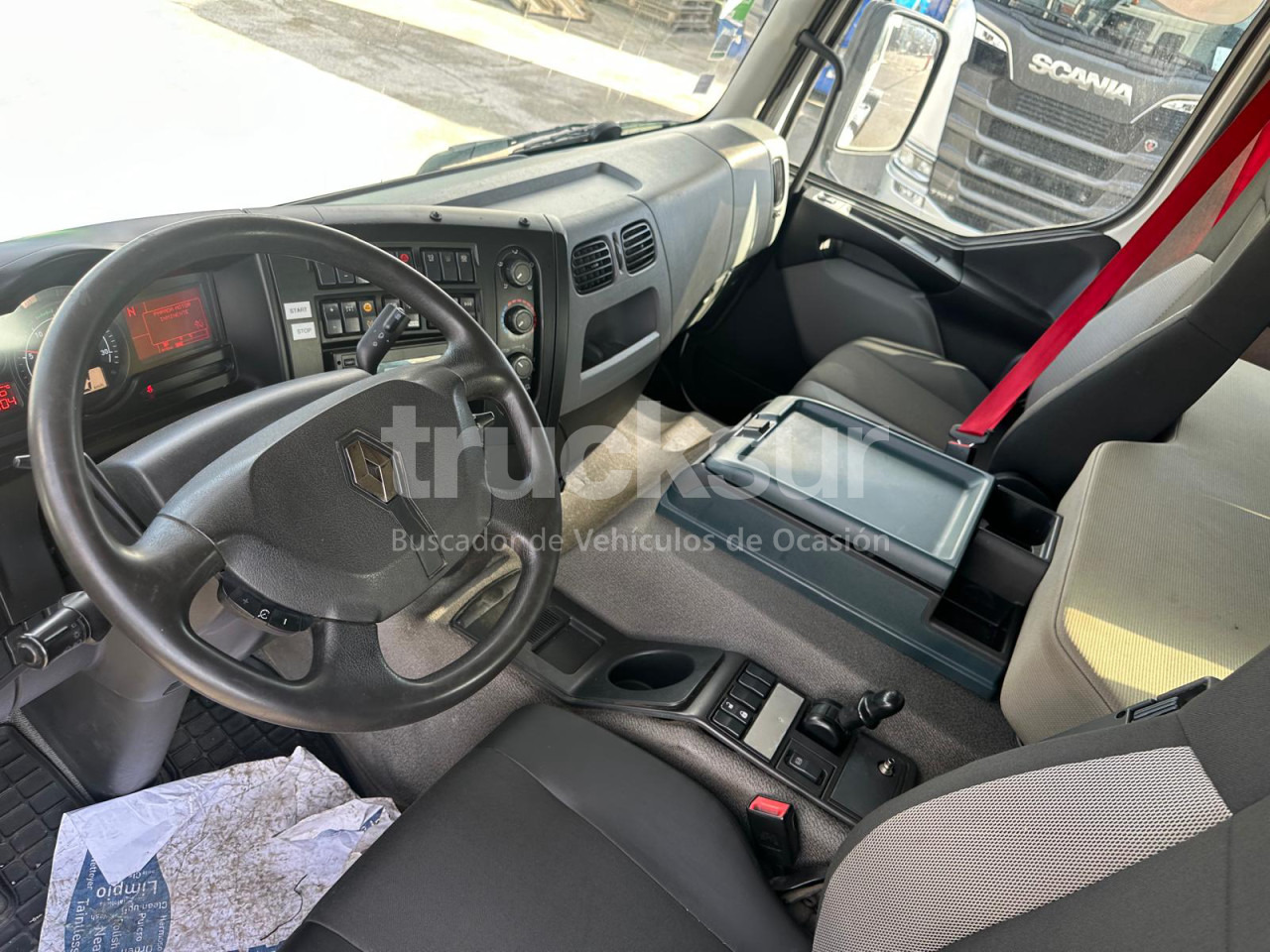 Tractor unit RENAULT C430: picture 10