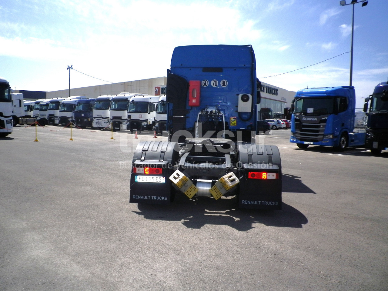 RENAULT T440 SLEEPER CAB - Tractor unit: picture 5 RENAULT T440 SLEEPER CAB - Tractor unit: picture 5