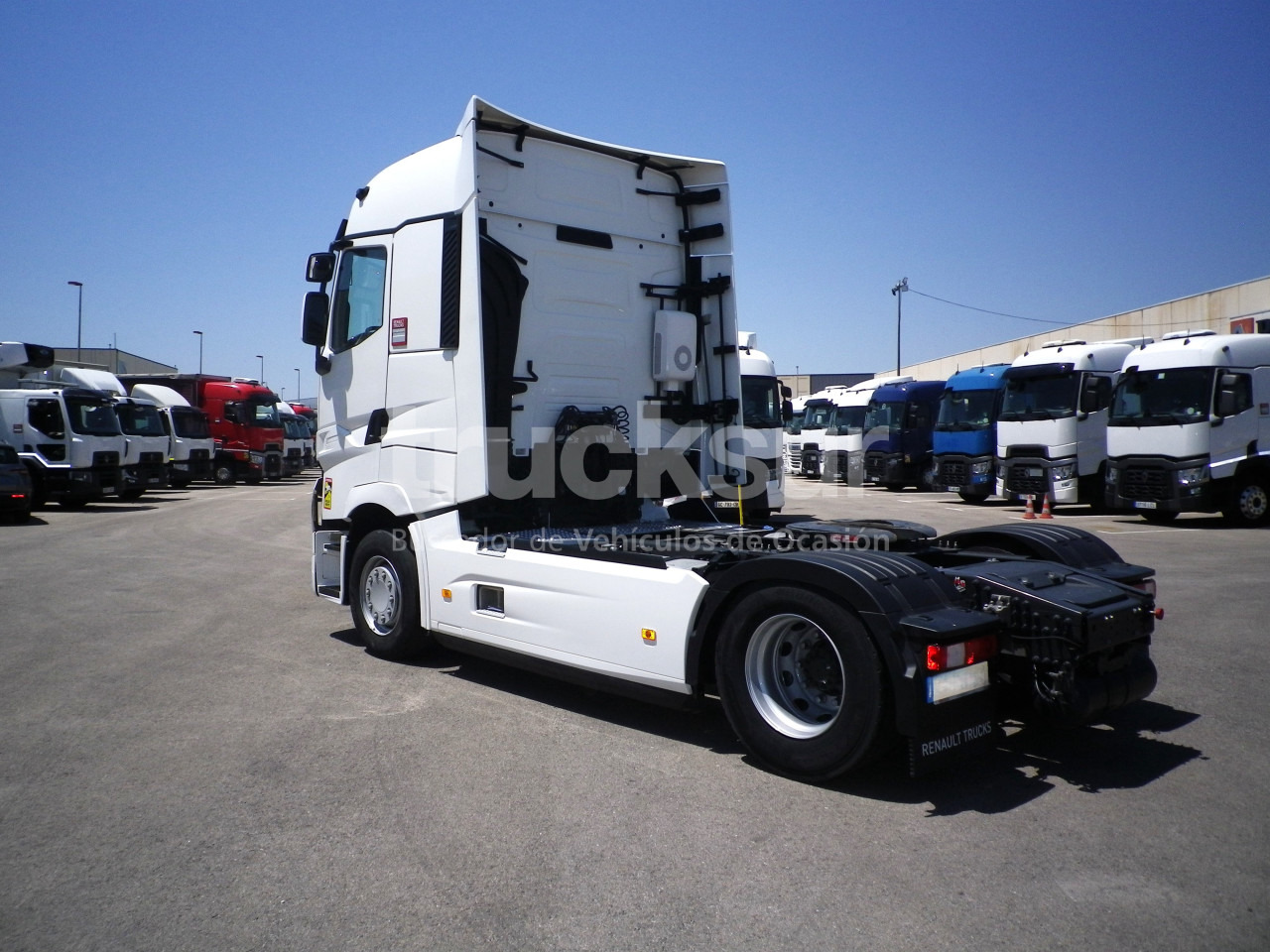Leasing of RENAULT T520 HIGH SLEEPER CAB RENAULT T520 HIGH SLEEPER CAB: picture 6