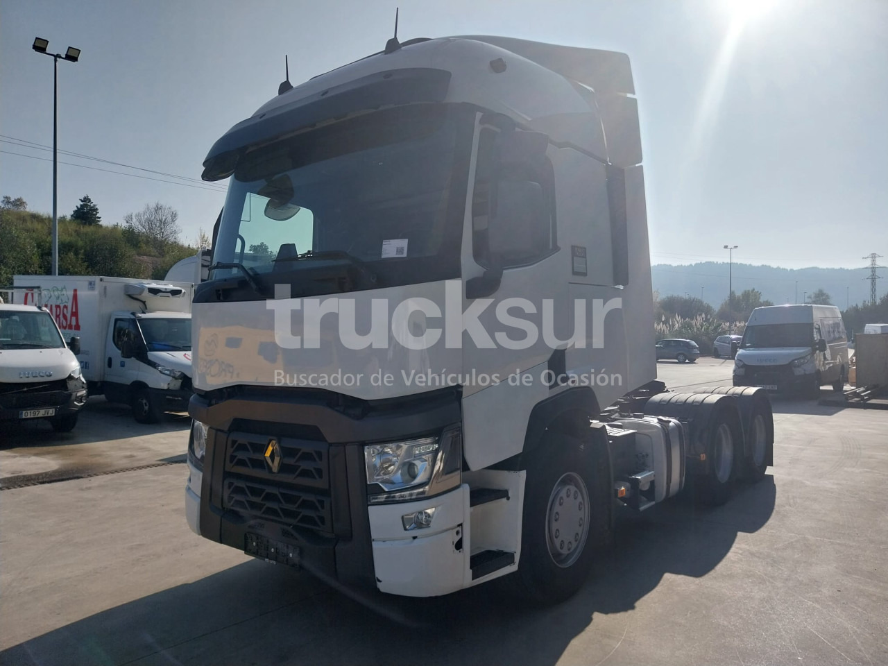 RENAULT T520 SLEEPER CAB - Tractor unit: picture 2 RENAULT T520 SLEEPER CAB - Tractor unit: picture 2