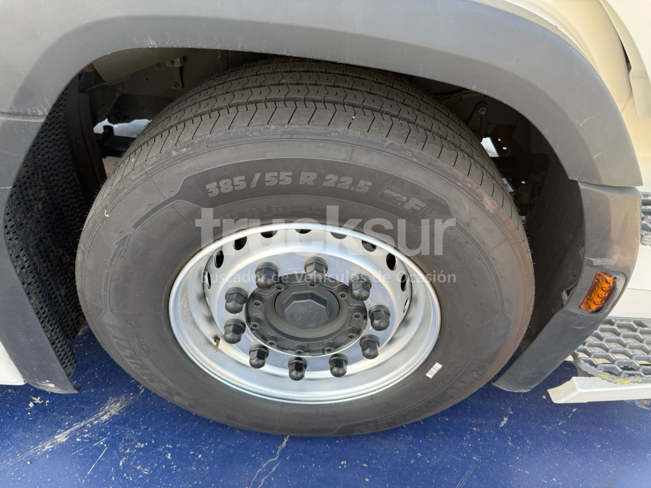 Tractor unit SCANIA R450: picture 9