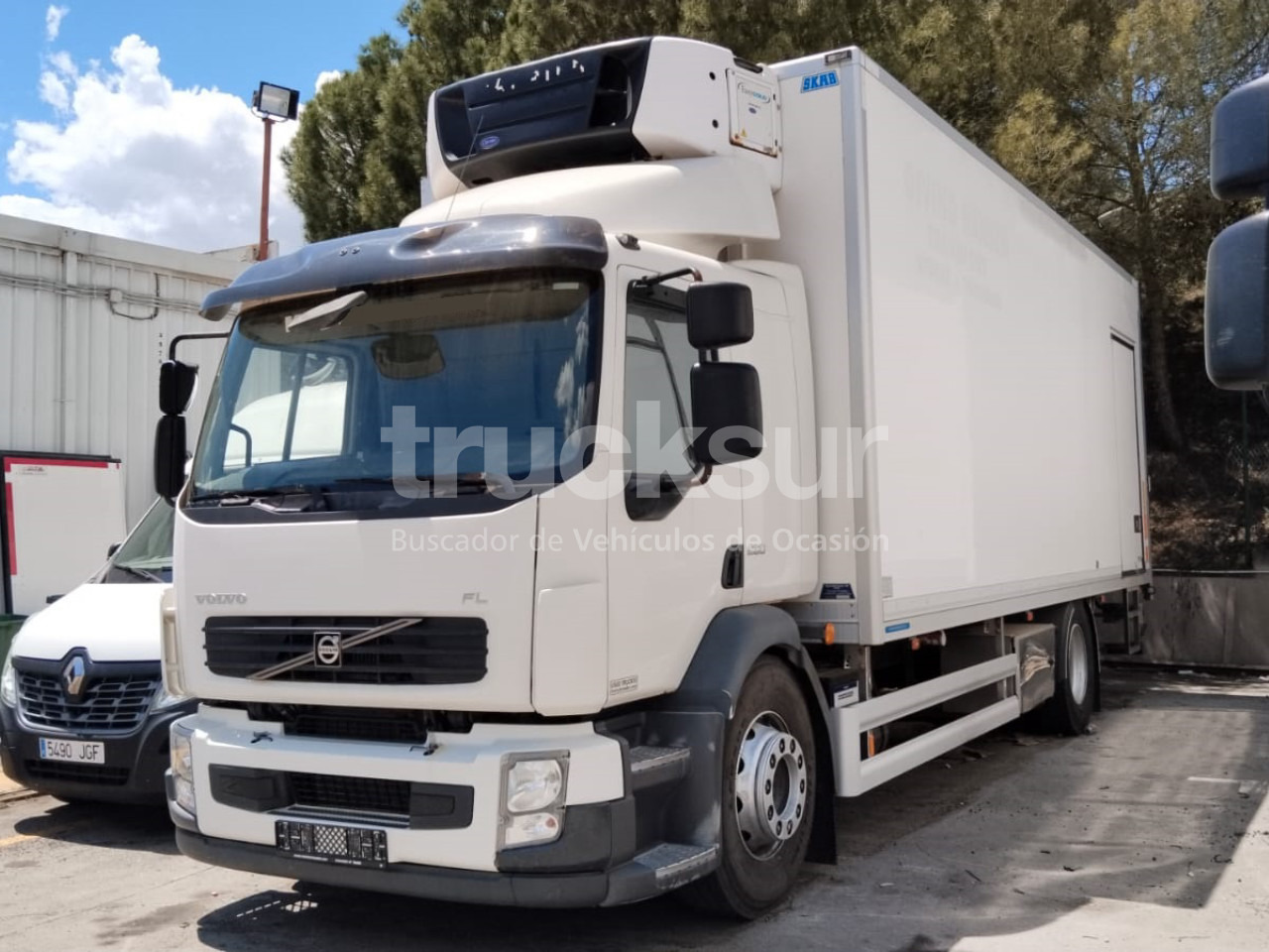 VOLVO FL290 - Refrigerated truck: picture 1 VOLVO FL290 - Refrigerated truck: picture 1
