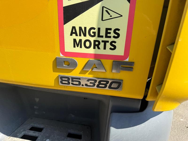DAF CF 85.380 - Tipper, Crane truck: picture 4 DAF CF 85.380 - Tipper, Crane truck: picture 4